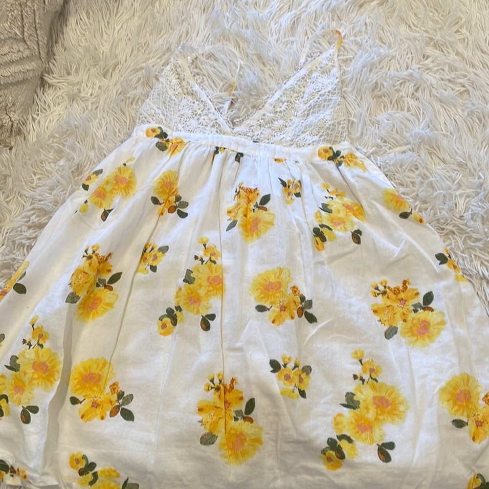Little Daisy Tunic Top